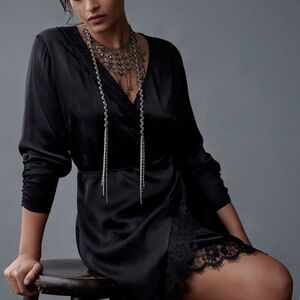 Lace trim wrap dress